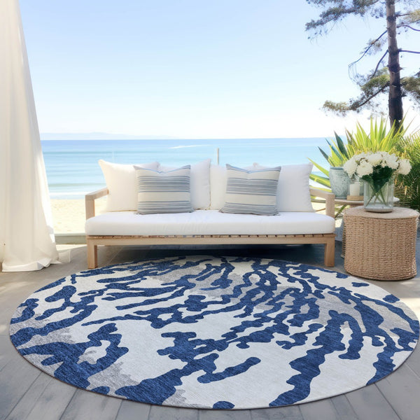 Homeroots 3' Artichoke Green Beige Ivory Animal Print Washable Indoor Outdoor Area Rug For Stylish Spaces 8' Round Polyester 591293