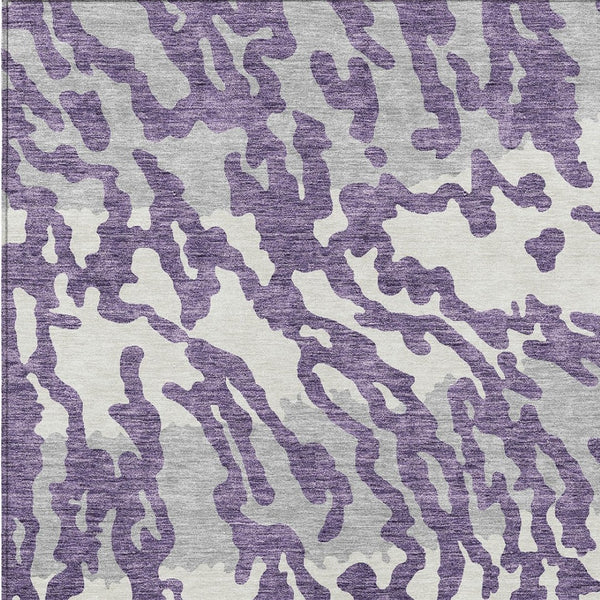 Homeroots 3' Artichoke Green Beige Ivory Animal Print Washable Indoor Outdoor Area Rug For Stylish Spaces 5' X 8' Polyester 591304