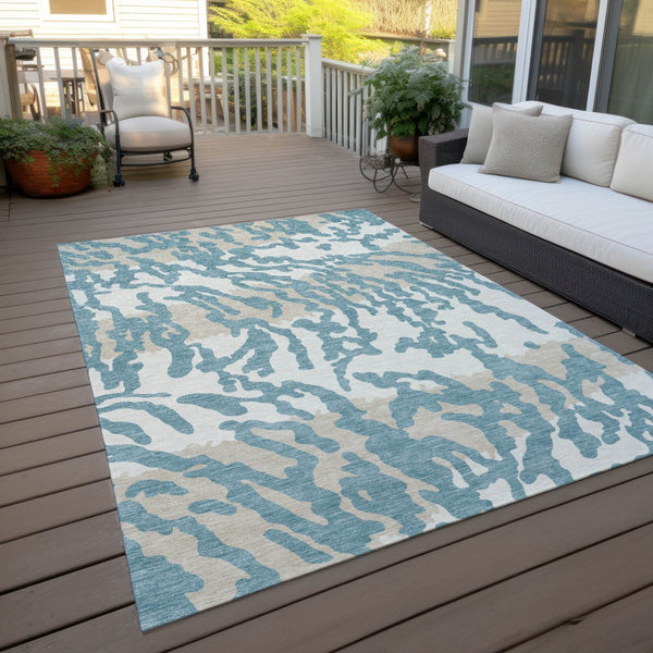 Homeroots 3' Artichoke Green Beige Ivory Animal Print Washable Indoor Outdoor Area Rug For Stylish Spaces 9' X 12' Polyester 591319
