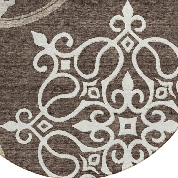 HomeRoots 5' Floral Medallion Area Rug in Chocolate, Beige & Ivory - Washable, Durable for Indoor/Outdoor Use 8' Round 591341
