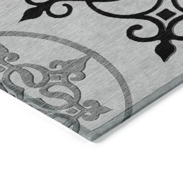 HomeRoots 5' Gray Black and White Floral Medallion Indoor Outdoor Rug - Durable, Washable, Stylish Comfort 5' X 8' 591352