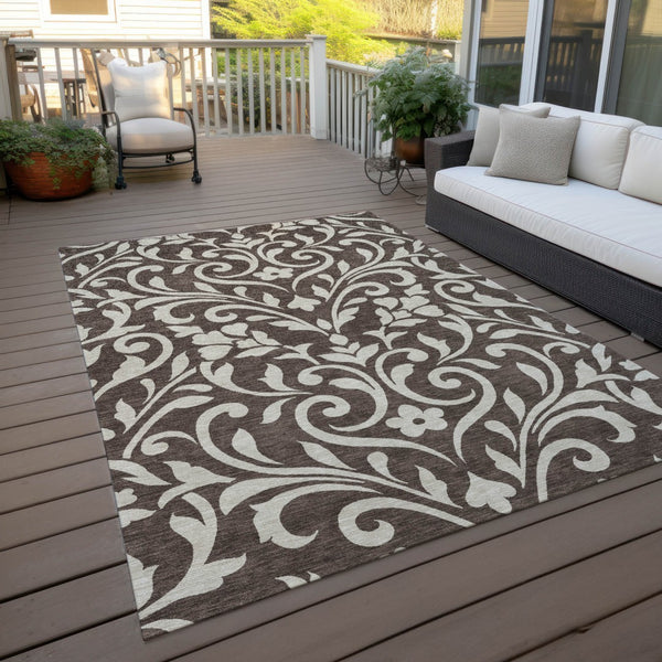 Homeroots 3' Artichoke Green Floral Indoor Outdoor Area Rug - Stylish, Washable, Stain Resistant, Durable Design 10' X 14' Polyester 591428