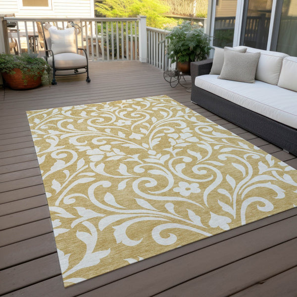 Homeroots 3' Artichoke Green Floral Indoor Outdoor Area Rug - Stylish, Washable, Stain Resistant, Durable Design 5' X 8' Polyester 591436