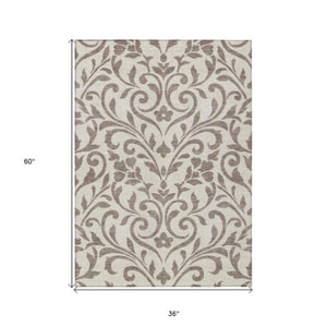Homeroots 3' Artichoke Green Floral Indoor Outdoor Area Rug - Stylish, Washable, Stain Resistant, Durable Design 3' X 5' Polyester 591495