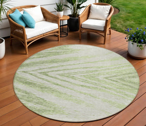 Homeroots 3' Artichoke Green And Gray Abstract Washable Area Rug For Indoor And Outdoor Spaces, Durable Design 8' Round Polyester 591503