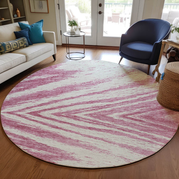 Homeroots 3' Artichoke Green And Gray Abstract Washable Area Rug For Indoor And Outdoor Spaces, Durable Design 8' Round Polyester 591515