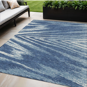 Homeroots 3' Artichoke Green And Gray Abstract Washable Area Rug For Indoor And Outdoor Spaces, Durable Design 5' X 8' Polyester 591526