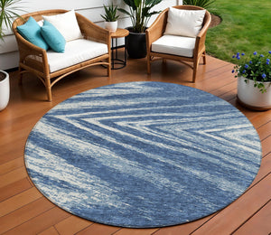 Homeroots 3' Artichoke Green And Gray Abstract Washable Area Rug For Indoor And Outdoor Spaces, Durable Design 8' Round Polyester 591527