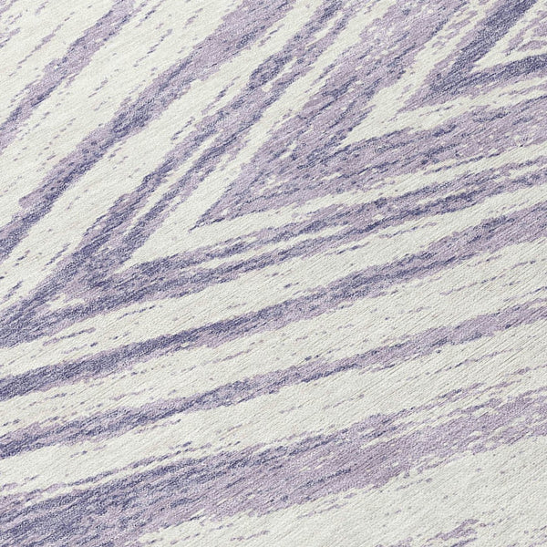 Homeroots 3' Artichoke Green And Gray Abstract Washable Area Rug For Indoor And Outdoor Spaces, Durable Design 8' Round Polyester 591551