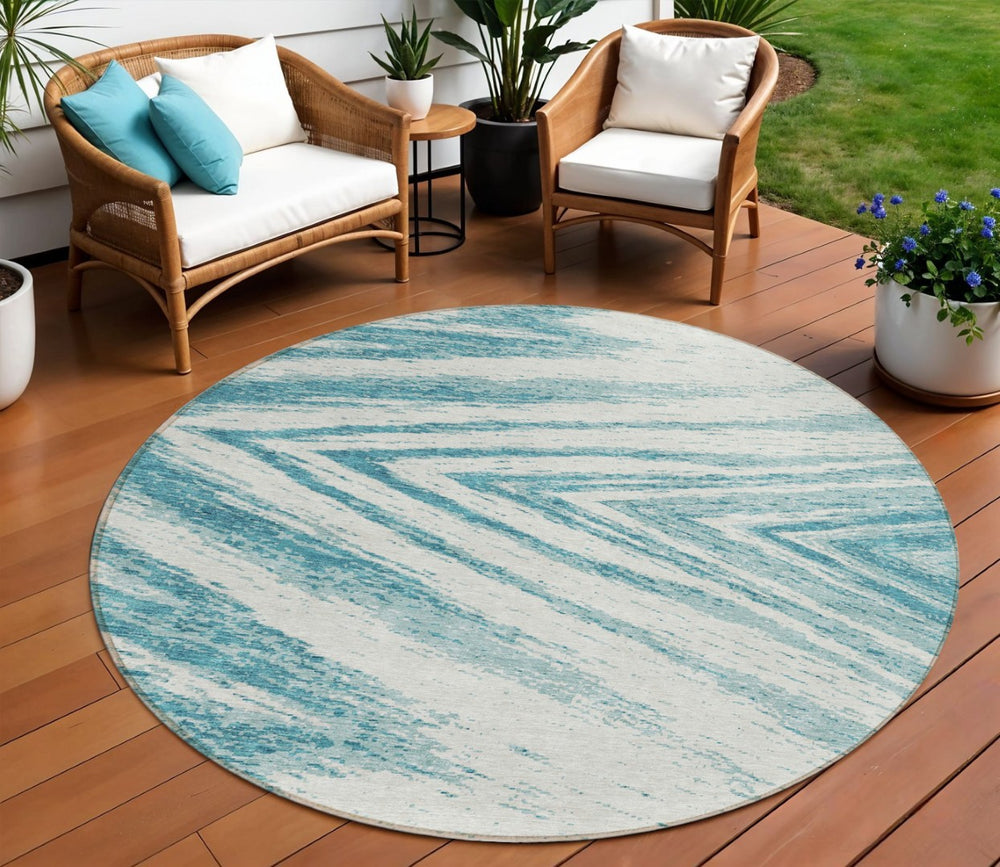 HomeRoots 5' Teal Blue and Ivory Abstract Area Rug – Washable, Stylish, Durable for Indoor and Outdoor Use 8' Round 591575
