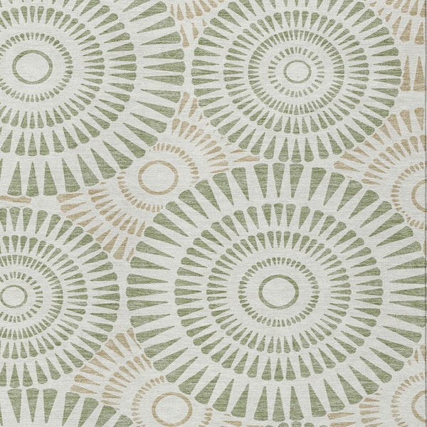 Homeroots 3' Artichoke Green Brown Beige Geometric Washable Indoor Outdoor Area Rug For Stylish Spaces 3' X 5' Polyester 591579