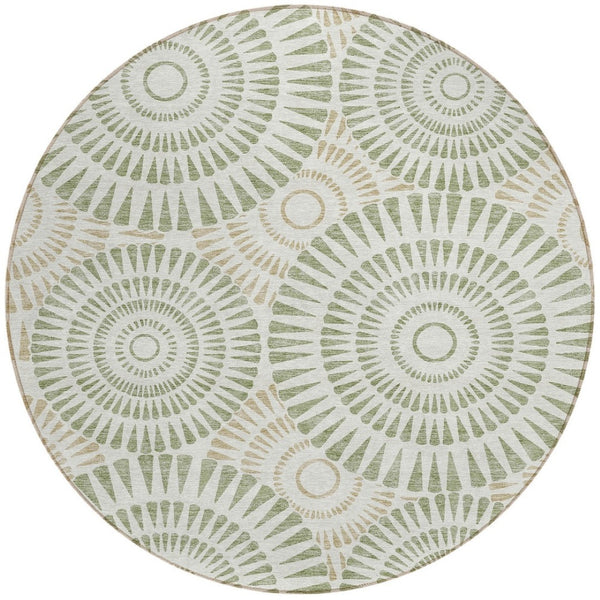 Homeroots 3' Artichoke Green Brown Beige Geometric Washable Indoor Outdoor Area Rug For Stylish Spaces 8' Round Polyester 591581