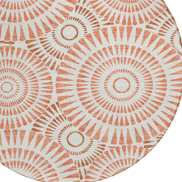 Homeroots 3' Artichoke Green Brown Beige Geometric Washable Indoor Outdoor Area Rug For Stylish Spaces 8' Round Polyester 591605