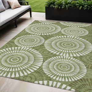 Homeroots 3' Artichoke Green Brown Beige Geometric Washable Indoor Outdoor Area Rug For Stylish Spaces 5' X 8' Polyester 591610