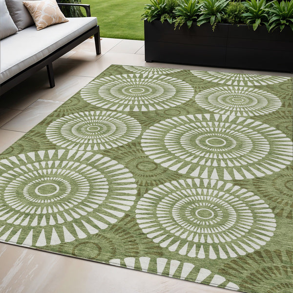Homeroots 3' Artichoke Green Brown Beige Geometric Washable Indoor Outdoor Area Rug For Stylish Spaces 5' X 8' Polyester 591610