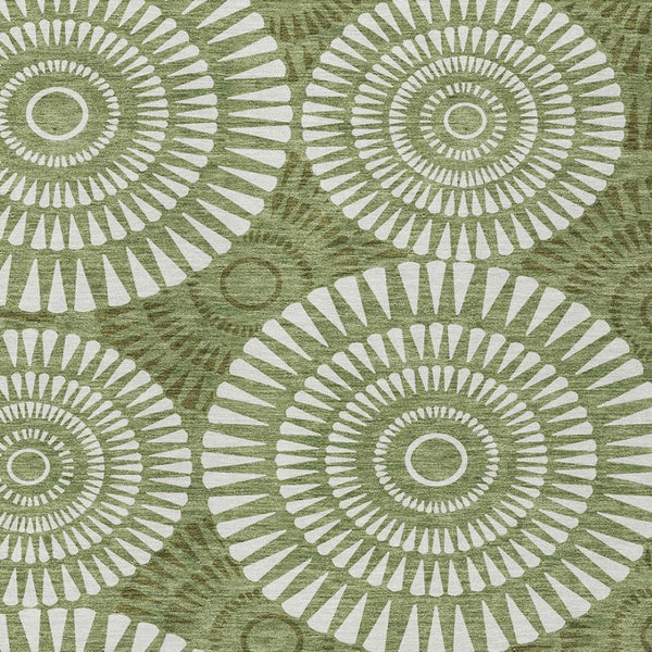 HomeRoots 5' Green and Ivory Geometric Area Rug - Durable, Washable Design for Indoor and Outdoor Spaces 5' X 8' 591610