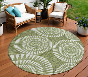 Homeroots 3' Artichoke Green Brown Beige Geometric Washable Indoor Outdoor Area Rug For Stylish Spaces 8' Round Polyester 591611