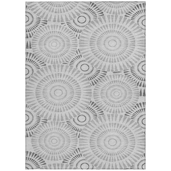 Homeroots 3' Artichoke Green Brown Beige Geometric Washable Indoor Outdoor Area Rug For Stylish Spaces 3' X 5' Polyester 591621