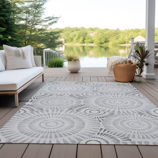 Homeroots 3' Artichoke Green Brown Beige Geometric Washable Indoor Outdoor Area Rug For Stylish Spaces 9' X 12' Polyester 591625