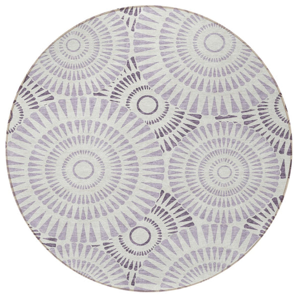 Homeroots 3' Artichoke Green Brown Beige Geometric Washable Indoor Outdoor Area Rug For Stylish Spaces 8' Round Polyester 591635