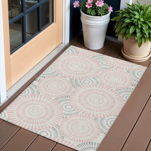 Homeroots 3' Artichoke Green Brown Beige Geometric Washable Indoor Outdoor Area Rug For Stylish Spaces 3' X 5' Polyester 591639