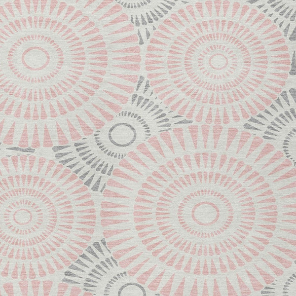 Homeroots 3' Artichoke Green Brown Beige Geometric Washable Indoor Outdoor Area Rug For Stylish Spaces 5' X 8' Polyester 591640