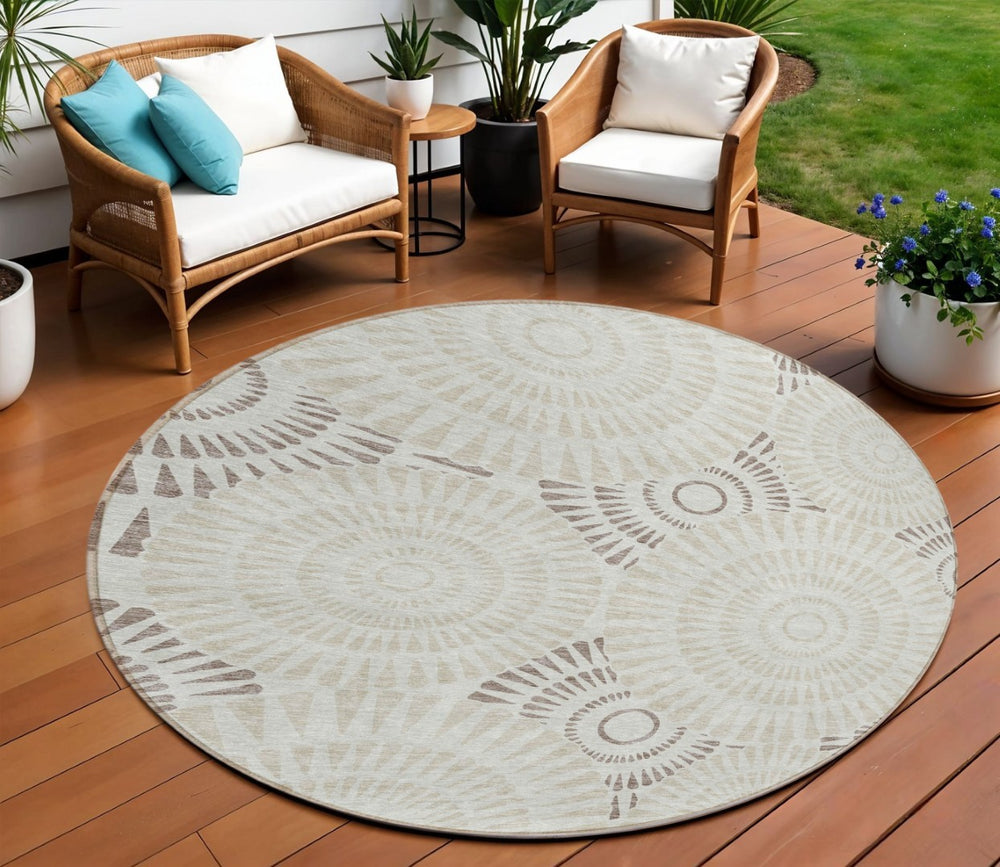 HomeRoots 5' Stylish Taupe and Brown Geometric Area Rug – Durable, Washable, Perfect for Indoor & Outdoor Use 8' Round 591653