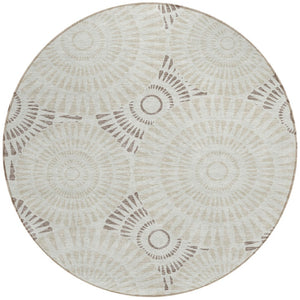 Homeroots 3' Artichoke Green Brown Beige Geometric Washable Indoor Outdoor Area Rug For Stylish Spaces 8' Round Polyester 591653