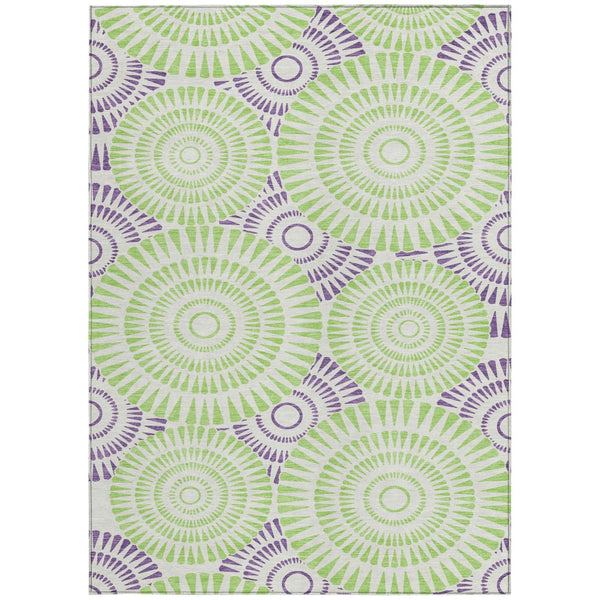 Homeroots 3' Artichoke Green Brown Beige Geometric Washable Indoor Outdoor Area Rug For Stylish Spaces 8' X 10' Polyester 591660