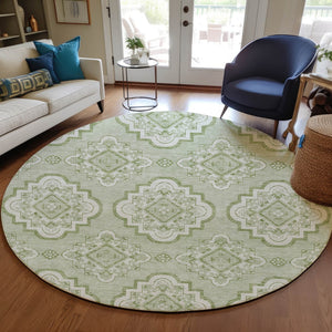 Homeroots 3' Medallion Area Rug In Artichoke Green And Ivory - Stylish, Washable For Indoor And Outdoor Use 8' Round Polyester 591665