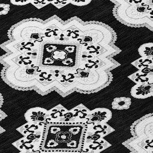 HomeRoots 5' Black and Ivory Medallion Area Rug - Stylish, Durable, Washable for Indoor and Outdoor Spaces 8' Round 591671