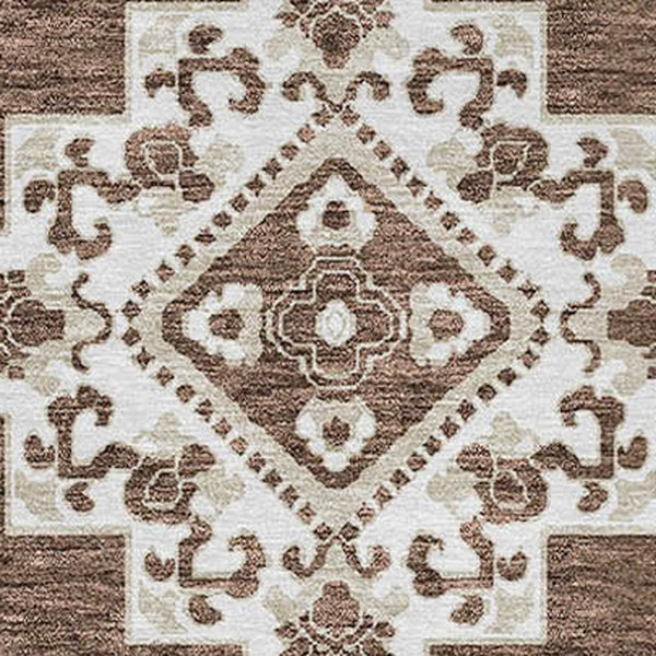 Homeroots 3' Medallion Area Rug In Artichoke Green And Ivory - Stylish, Washable For Indoor And Outdoor Use 8' Round Polyester 591677