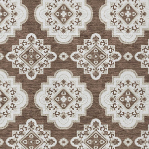 Homeroots 3' Medallion Area Rug In Artichoke Green And Ivory - Stylish, Washable For Indoor And Outdoor Use 8' X 10' Polyester 591678