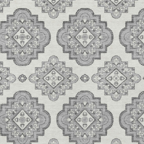 Homeroots 3' Medallion Area Rug In Artichoke Green And Ivory - Stylish, Washable For Indoor And Outdoor Use 3' X 5' Polyester 591687