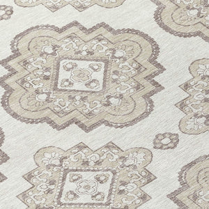 Homeroots 3' Medallion Area Rug In Artichoke Green And Ivory - Stylish, Washable For Indoor And Outdoor Use 8' Round Polyester 591695