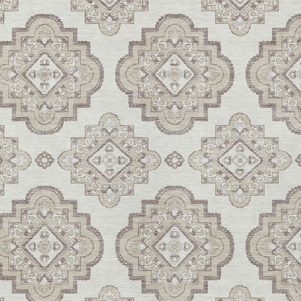 Homeroots 3' Medallion Area Rug In Artichoke Green And Ivory - Stylish, Washable For Indoor And Outdoor Use 9' X 12' Polyester 591697