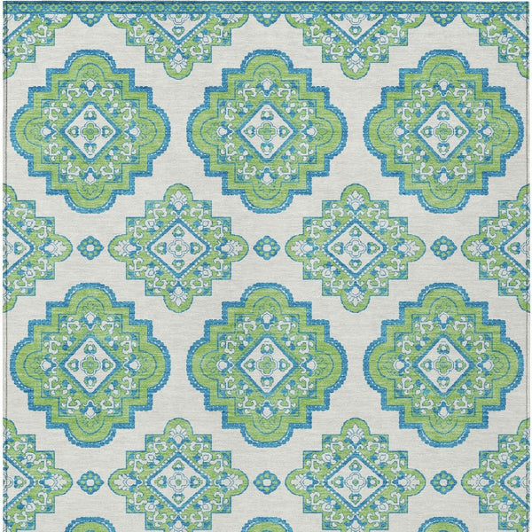 Homeroots 3' Medallion Area Rug In Artichoke Green And Ivory - Stylish, Washable For Indoor And Outdoor Use 10' X 14' Polyester 591704