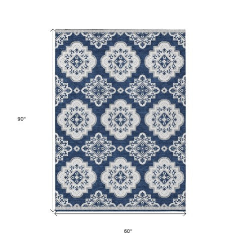 Homeroots 3' Medallion Area Rug In Artichoke Green And Ivory - Stylish, Washable For Indoor And Outdoor Use 5' X 8' Polyester 591712