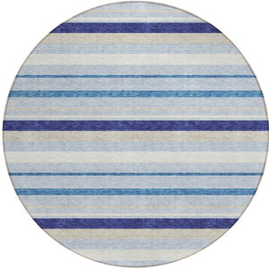 Homeroots 3' Black Ivory And Gray Striped Washable Area Rug - Stylish Indoor Outdoor Design For Any Space 8' Round Polyester 591737