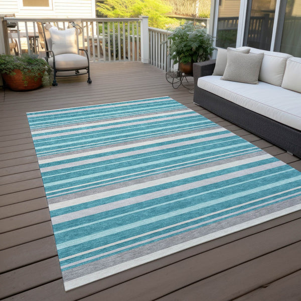 Homeroots 3' Black Ivory And Gray Striped Washable Area Rug - Stylish Indoor Outdoor Design For Any Space 10' X 14' Polyester 591764