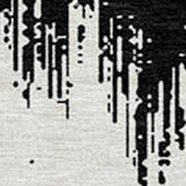 Homeroots 3' Durable Black And Ivory Chevron Indoor Outdoor Area Rug - Stylish, Washable, And Versatile Design 3' X 5' Polyester 591765