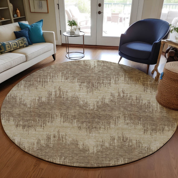 Homeroots 3' Durable Black And Ivory Chevron Indoor Outdoor Area Rug - Stylish, Washable, And Versatile Design 8' Round Polyester 591773