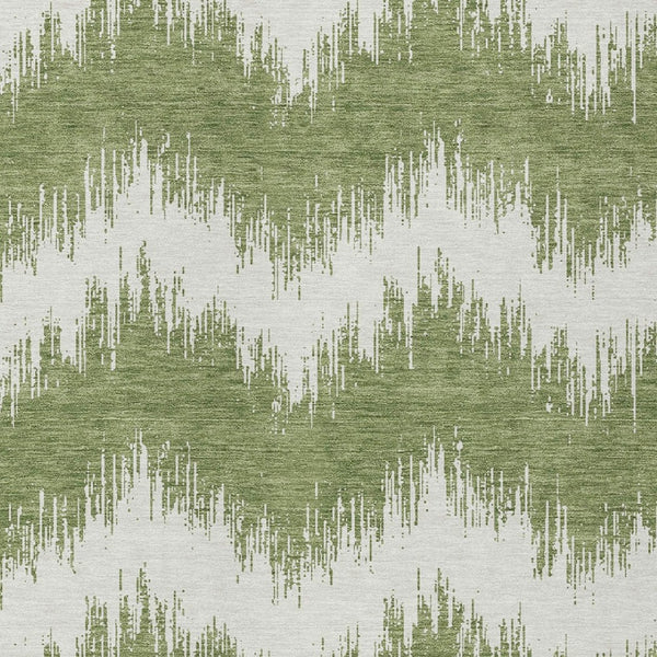 Homeroots 3' Durable Black And Ivory Chevron Indoor Outdoor Area Rug - Stylish, Washable, And Versatile Design 5' X 8' Polyester 591778