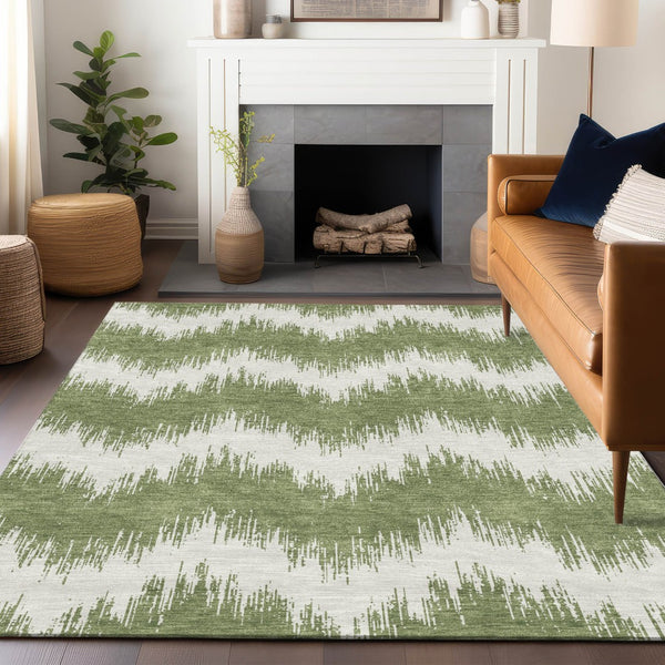 Homeroots 3' Durable Black And Ivory Chevron Indoor Outdoor Area Rug - Stylish, Washable, And Versatile Design 10' X 14' Polyester 591782