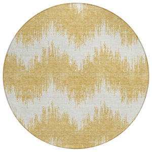HomeRoots 5' Stylish Gold and Ivory Chevron Washable Area Rug for Indoor and Outdoor Spaces, Easy Care 8' Round 591785