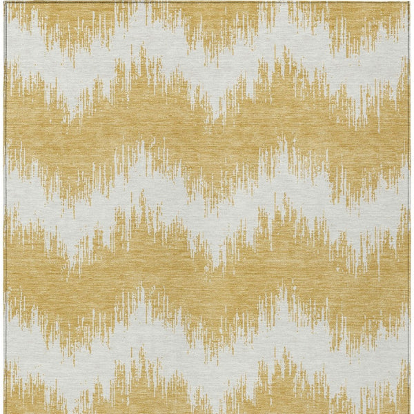 Homeroots 3' Durable Black And Ivory Chevron Indoor Outdoor Area Rug - Stylish, Washable, And Versatile Design 10' X 14' Polyester 591788