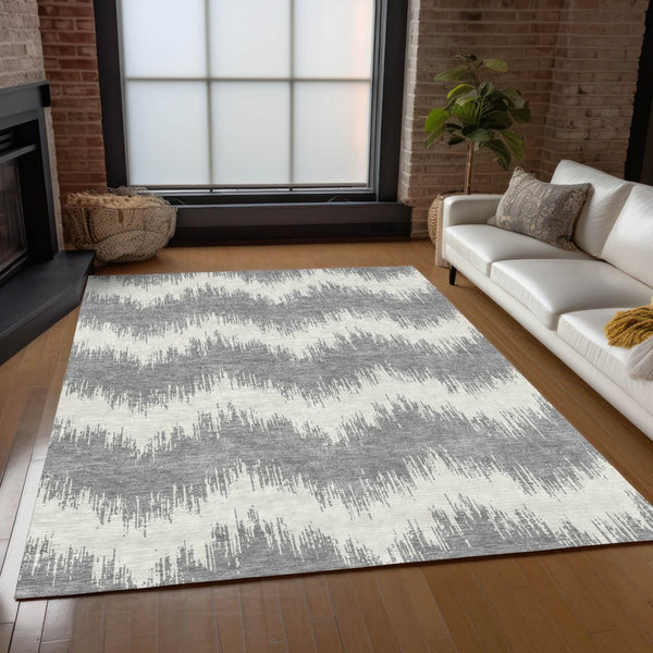 Homeroots 3' Durable Black And Ivory Chevron Indoor Outdoor Area Rug - Stylish, Washable, And Versatile Design 5' X 8' Polyester 591790