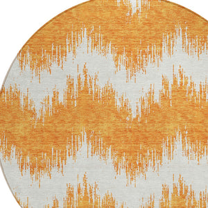 Homeroots 3' Durable Black And Ivory Chevron Indoor Outdoor Area Rug - Stylish, Washable, And Versatile Design 8' Round Polyester 591809