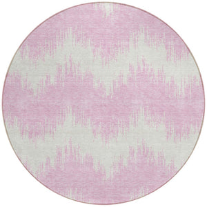 Homeroots 3' Durable Black And Ivory Chevron Indoor Outdoor Area Rug - Stylish, Washable, And Versatile Design 8' Round Polyester 591815