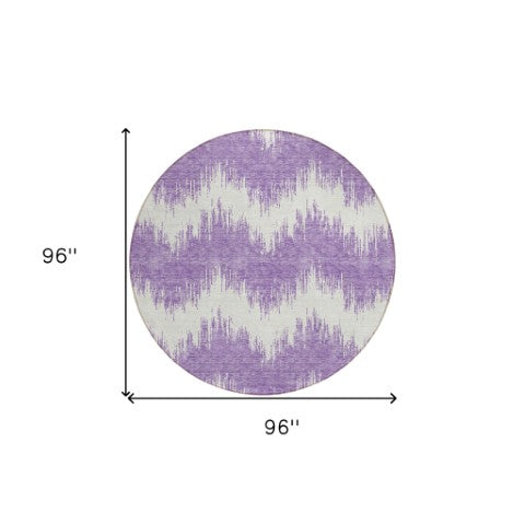 Homeroots 3' Durable Black And Ivory Chevron Indoor Outdoor Area Rug - Stylish, Washable, And Versatile Design 8' Round Polyester 591821